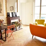 Apartment Parc Monceau