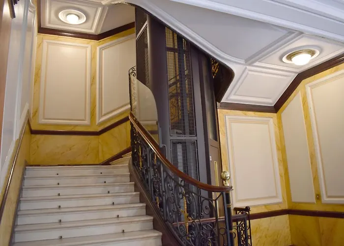 Parc Monceau Апартаменты *